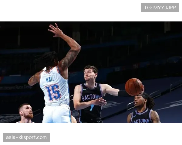 深度复盘：雷霆如何用无限换防破解国王的“手递手-空切”体系